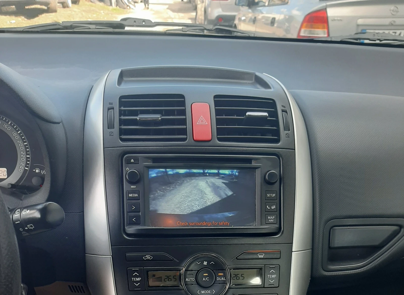 Toyota Auris 1.4 D-4D 90 �.�.FACELIFT* NAVI* KAMERA | Mobile.bg � ����������� 11
