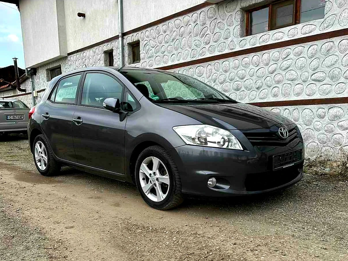 Toyota Auris 1.4 D-4D 90 к.с.FACELIFT* NAVI* KAMERA