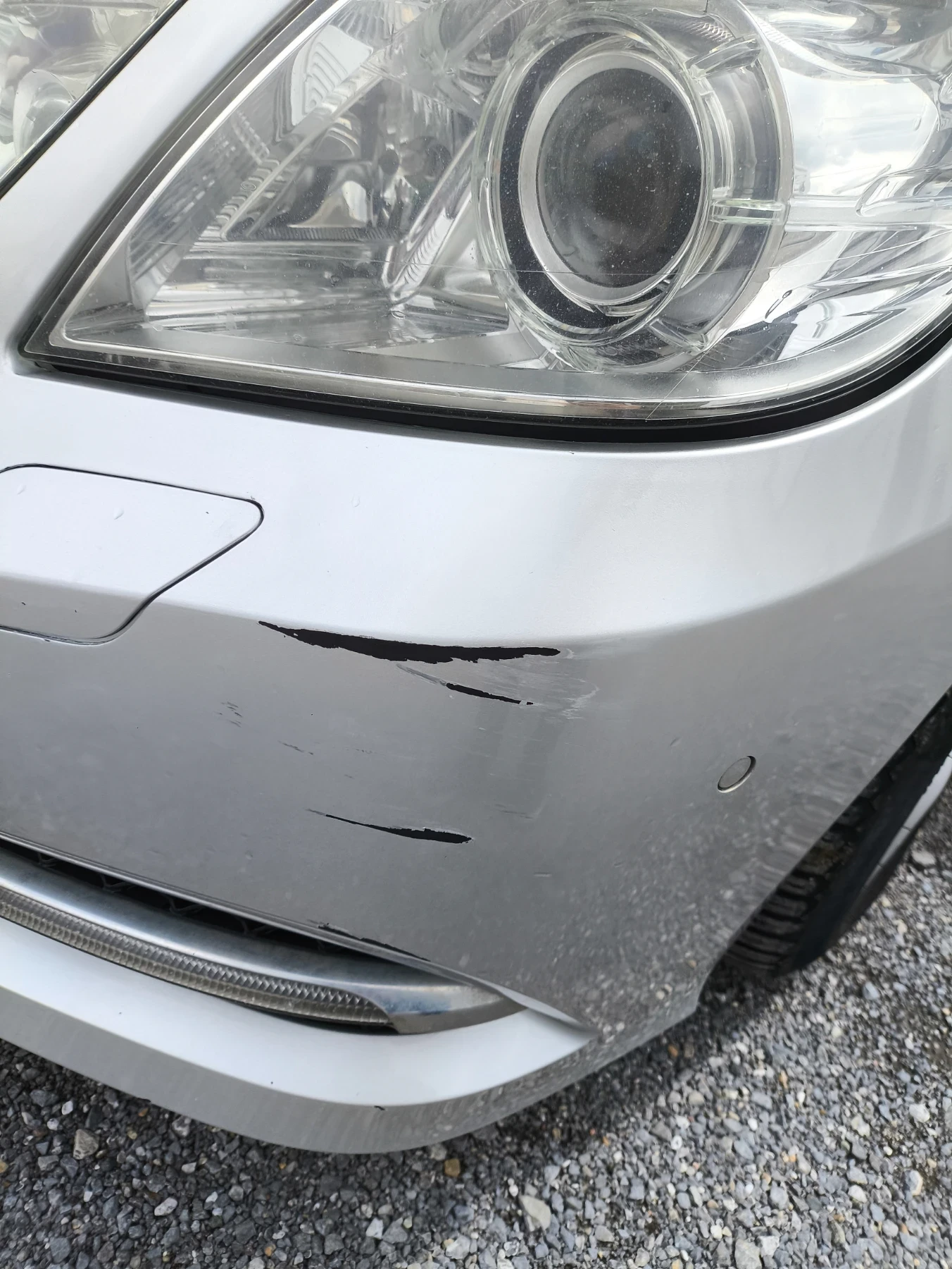 Mercedes-Benz E 300, снимка 11 - Автомобили и джипове - 54295930