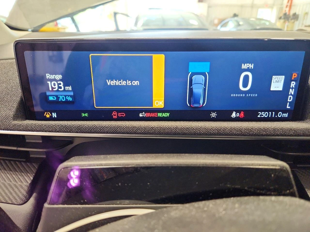 Ford Mustang Mach-E 4wd* Панорама* 91kWh, снимка 12 - Автомобили и джипове - 54620080