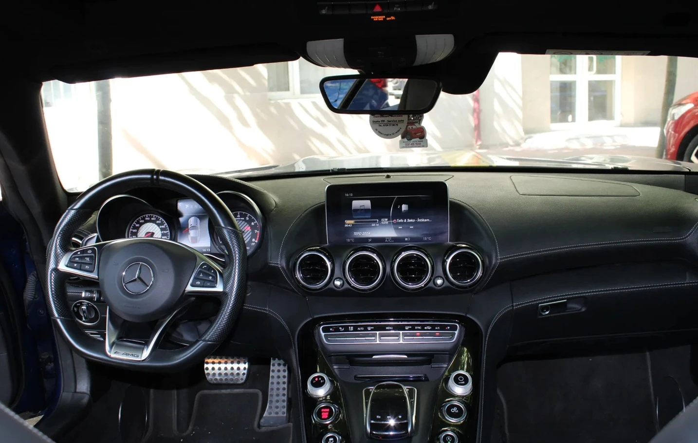 Mercedes-Benz AMG GT Coupe, снимка 5 - Автомобили и джипове - 55007286