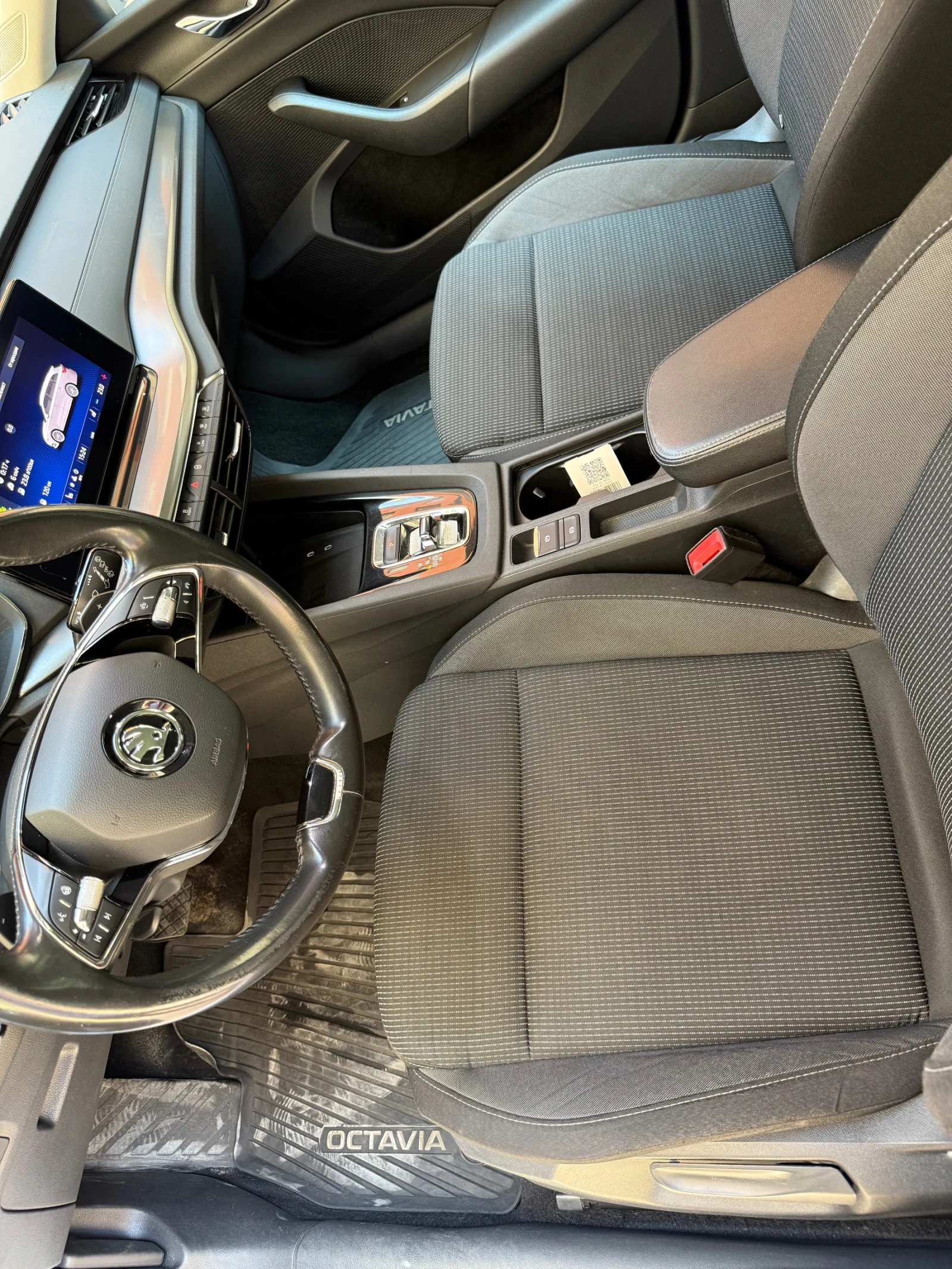 Skoda Octavia, снимка 12 - Автомобили и джипове - 55123290
