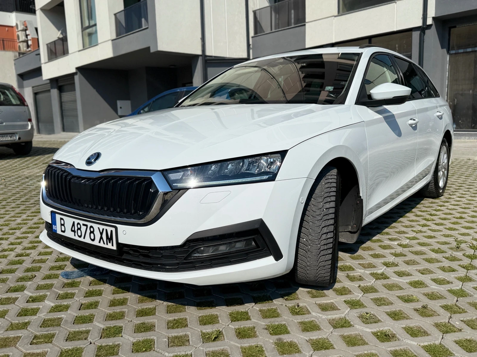 Skoda Octavia, снимка 9 - Автомобили и джипове - 55123290