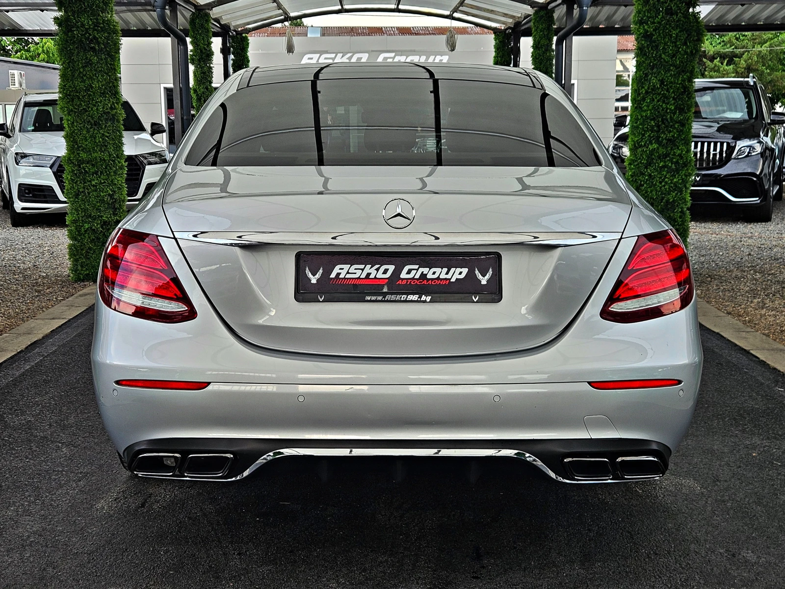Mercedes-Benz E 350 AMG/DESIGNO SPECIAL/DIGITAL/360CAM/PANO/ПОДГРЕВ/LI, снимка 6 - Автомобили и джипове - 55123364