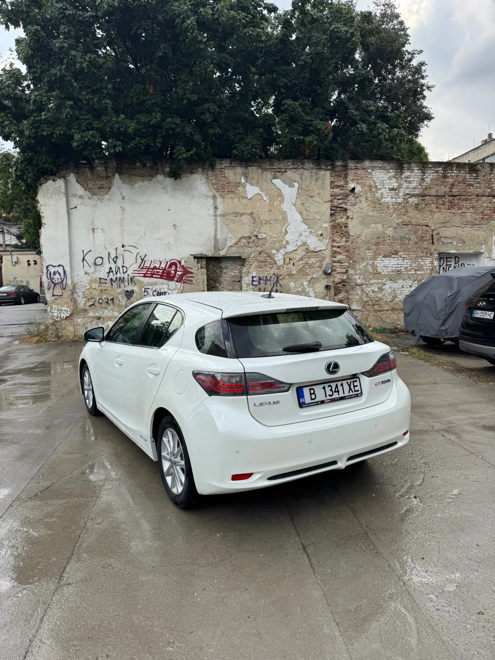Lexus CT 200h, снимка 3 - Автомобили и джипове - 55223967