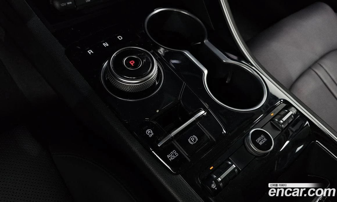 Kia K5 2.0 Trendy, снимка 9 - Автомобили и джипове - 55669024