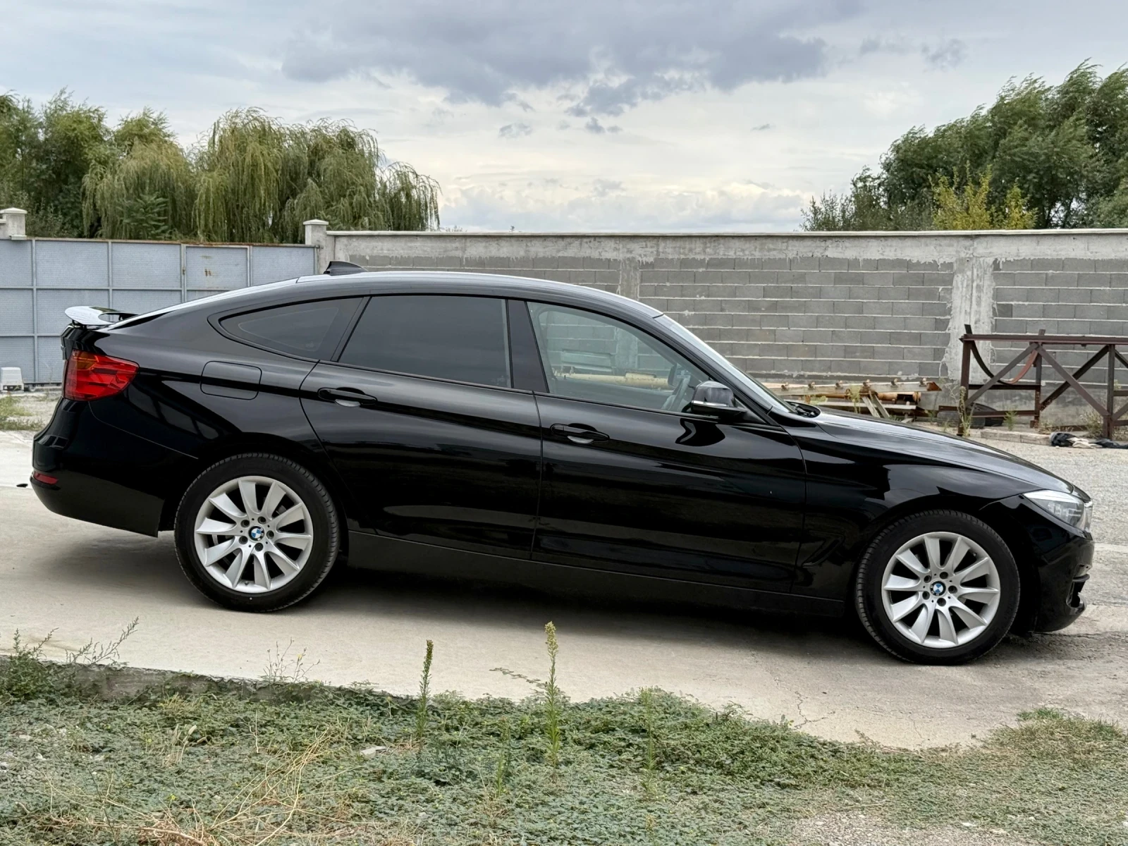 BMW 320 BMW 320 GT, снимка 4 - Автомобили и джипове - 55986965