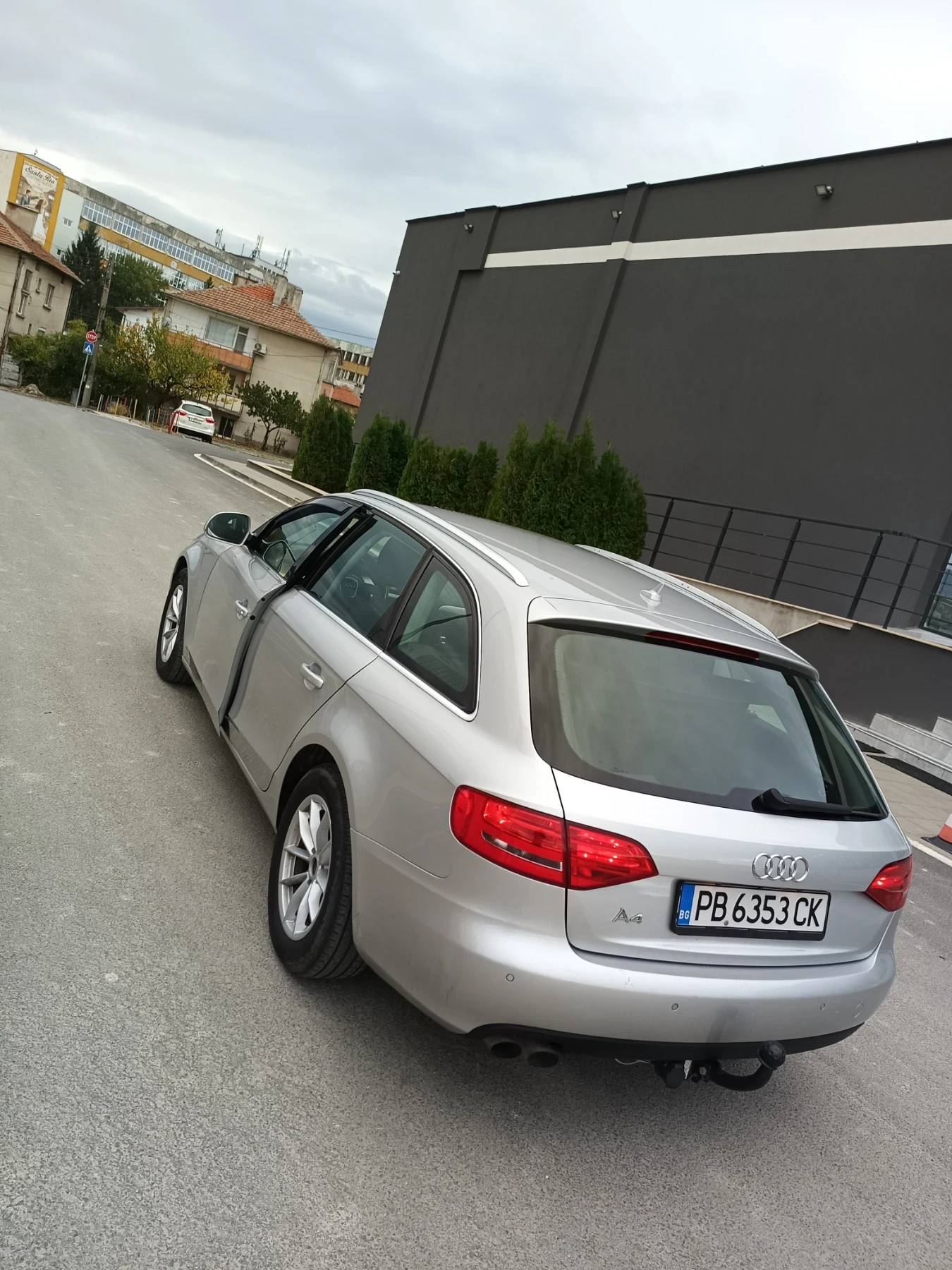Audi A4 | Mobile.bg � ����������� 4