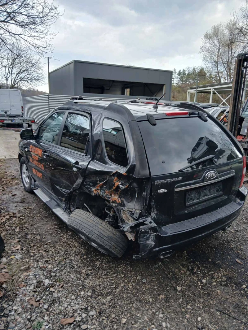Kia Sportage 2.0crdi, снимка 6 - Автомобили и джипове - 52527550