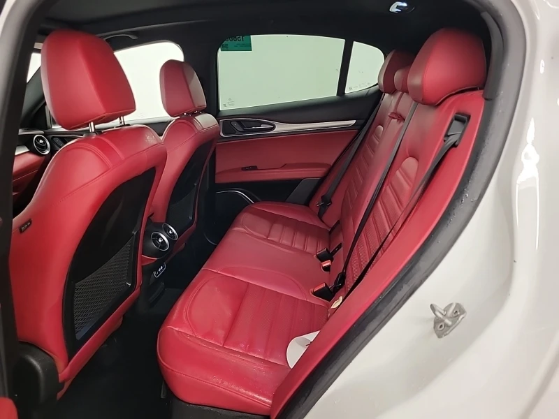 Alfa Romeo Stelvio TI SPORT * * CARFAX * * АВТО КРЕДИТ * * , снимка 13 - Автомобили и джипове - 52843059