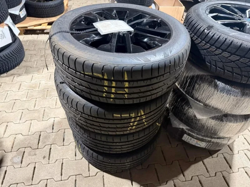 Toyota Rav4 2.5 Hybrid 4x4Style Selection Auto AWD, снимка 5 - Автомобили и джипове - 53220908