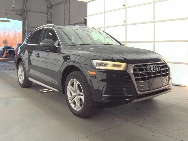 Audi Q5 2.0T* ДИГИТАЛНО* ТАБЛО* ПОДГРЕВ* МЪРТВА* ТОЧКА* КЕ, снимка 3 - Автомобили и джипове - 53275761