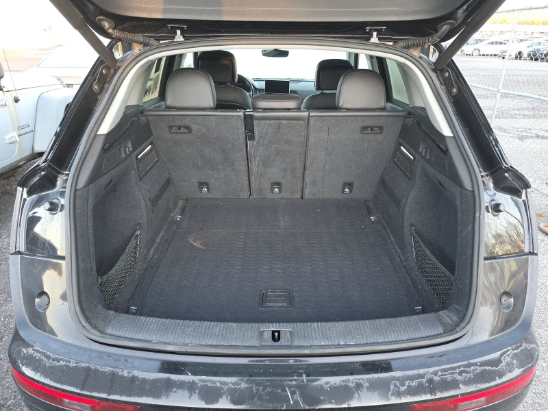 Audi Q5 2.0T* ДИГИТАЛНО* ТАБЛО* ПОДГРЕВ* МЪРТВА* ТОЧКА* КЕ, снимка 9 - Автомобили и джипове - 53275761