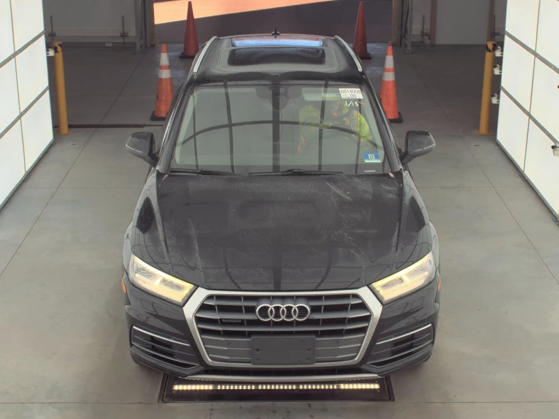 Audi Q5 2.0T* ДИГИТАЛНО* ТАБЛО* ПОДГРЕВ* МЪРТВА* ТОЧКА* КЕ, снимка 7 - Автомобили и джипове - 53275761