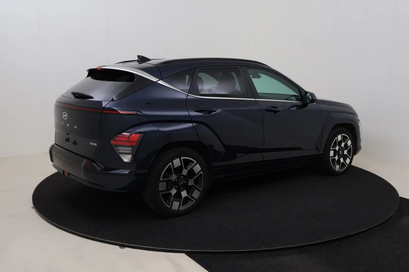 Hyundai Kona 65kWh, снимка 5 - Автомобили и джипове - 53370430