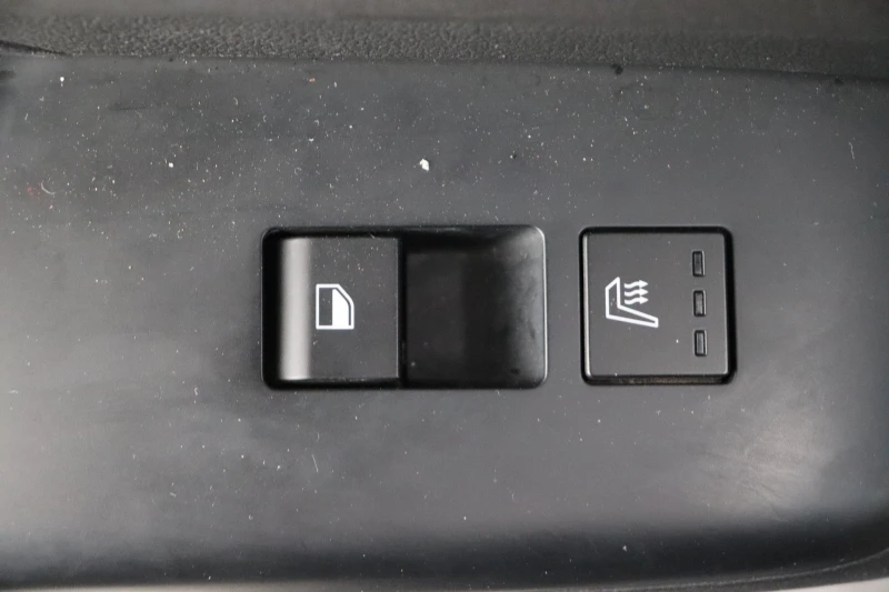 Hyundai Kona 65kWh, снимка 13 - Автомобили и джипове - 53370430