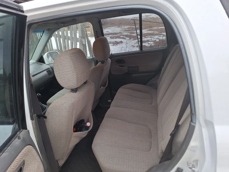 Suzuki Grand vitara, снимка 14 - Автомобили и джипове - 53404293
