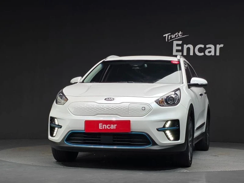 Kia Niro Prestige| 201к.с., снимка 3 - Автомобили и джипове - 56007795