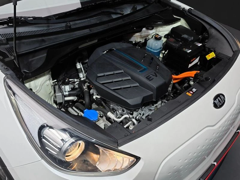 Kia Niro Prestige| 201к.с., снимка 6 - Автомобили и джипове - 56007795