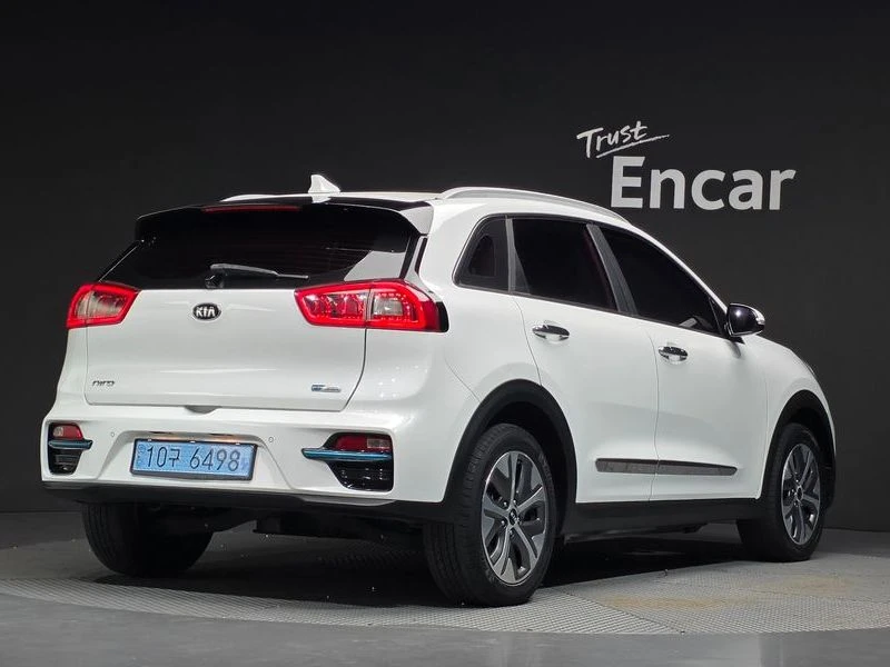 Kia Niro Prestige| 201к.с., снимка 2 - Автомобили и джипове - 56007795
