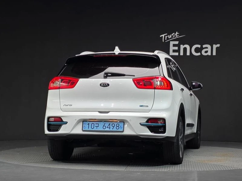 Kia Niro Prestige| 201к.с., снимка 4 - Автомобили и джипове - 56007795