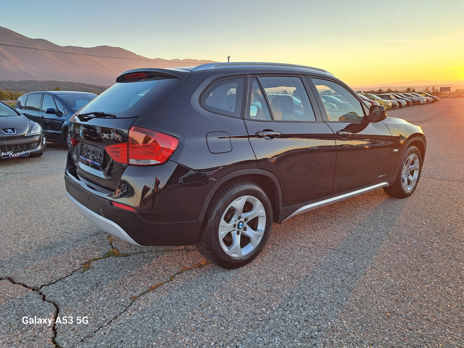 BMW X1 2, 0 d X-drive - изображение 5