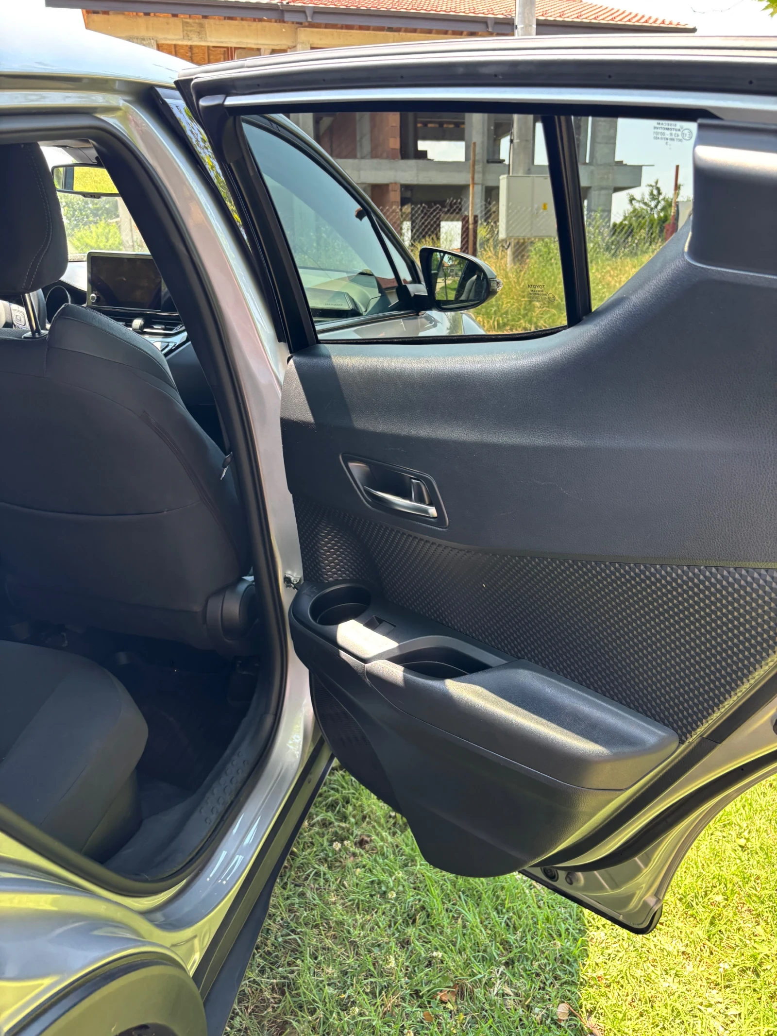Toyota C-HR 2.0 Club - изображение 10