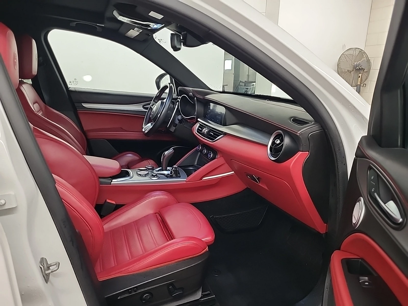Alfa Romeo Stelvio TI SPORT * * CARFAX * * ���� ������ * *  | Mobile.bg � ����������� 11