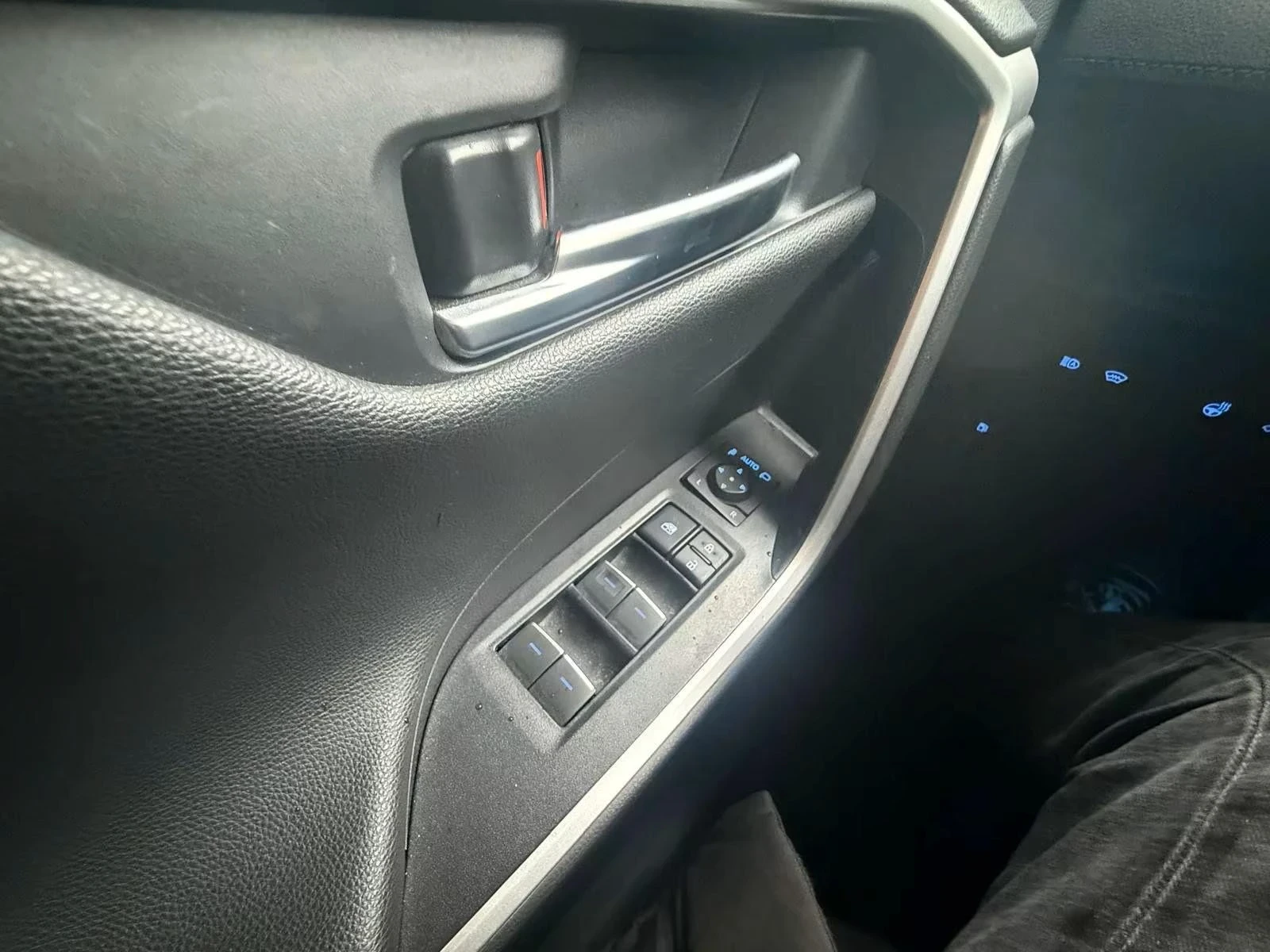 Toyota Rav4 2.5 4x4 ������� Style Selection Auto AWD | Mobile.bg � ����������� 6