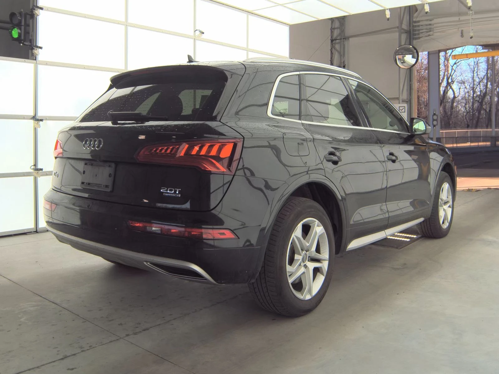 Audi Q5 2.0T* ДИГИТАЛНО* ТАБЛО* ПОДГРЕВ* МЪРТВА* ТОЧКА* КЕ - изображение 2