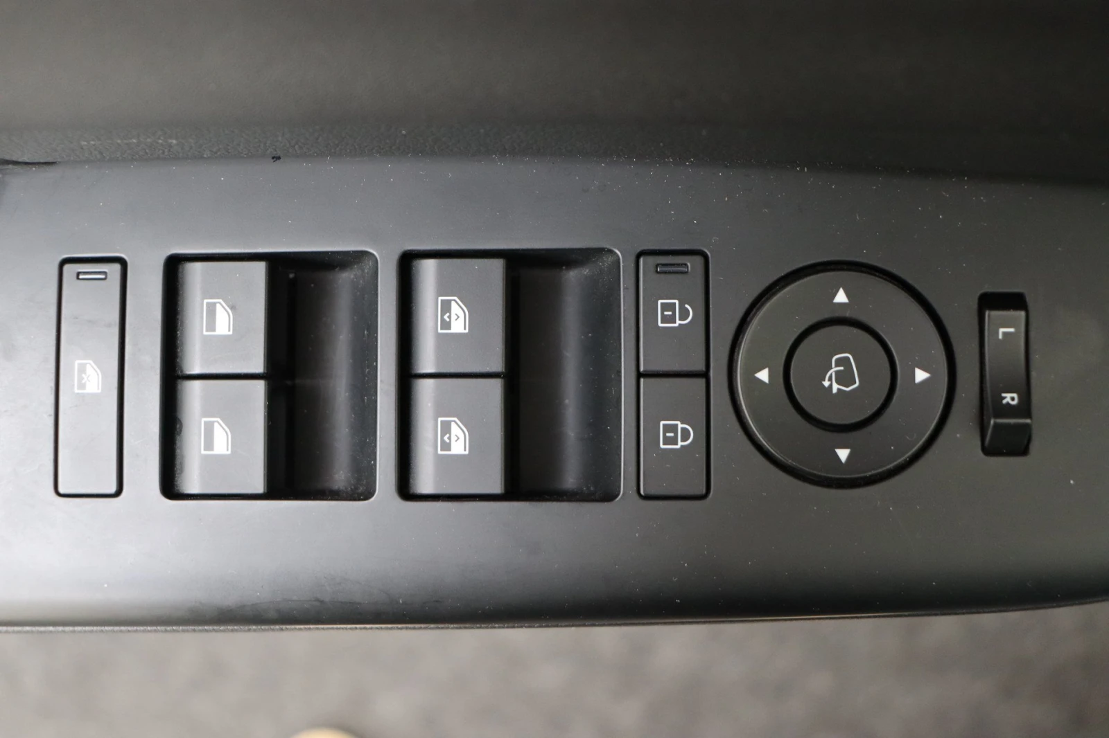 Hyundai Kona 65kWh | Mobile.bg � ����������� 11