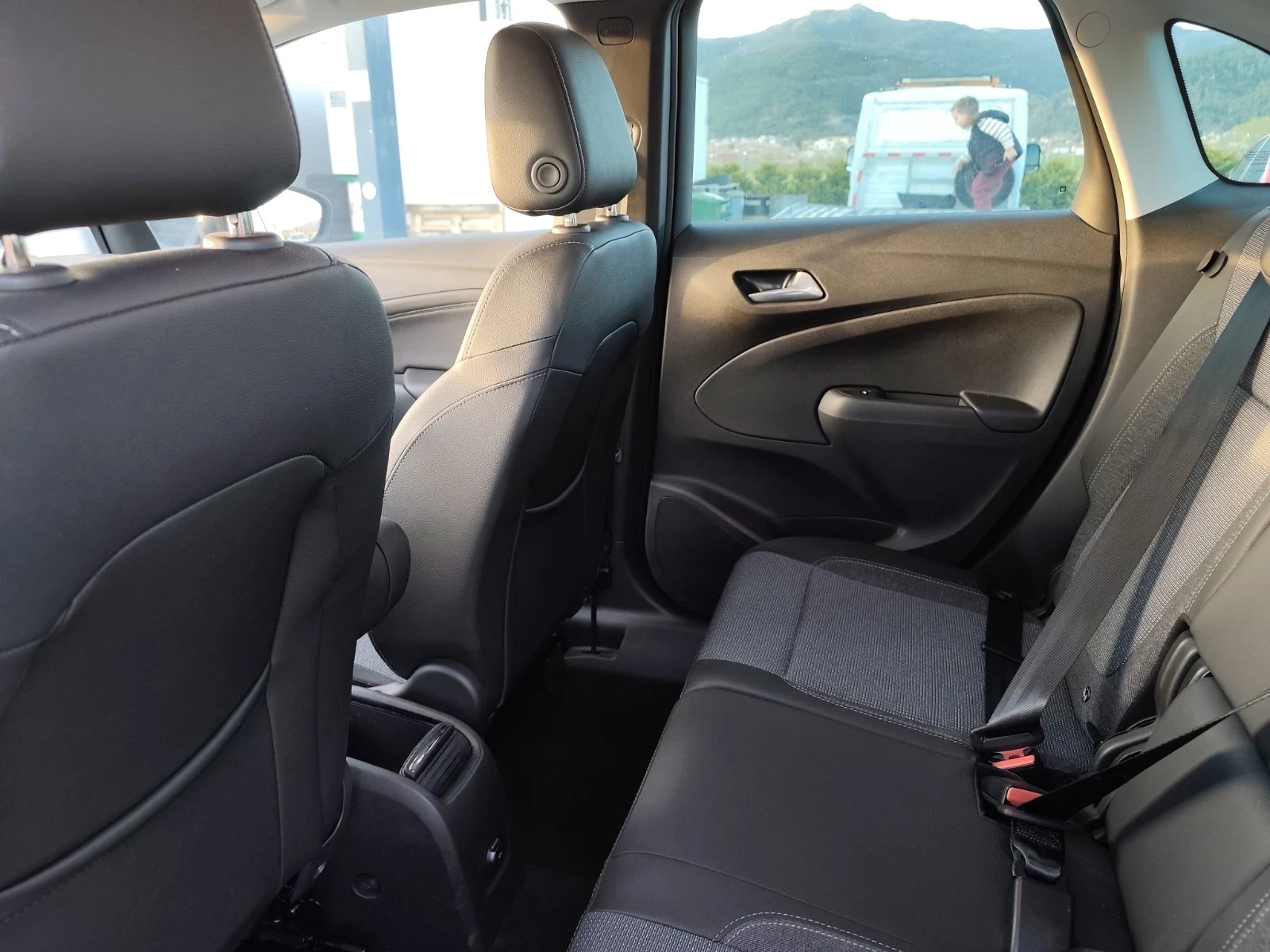 Opel Crossland X ��� | Mobile.bg � ����������� 5