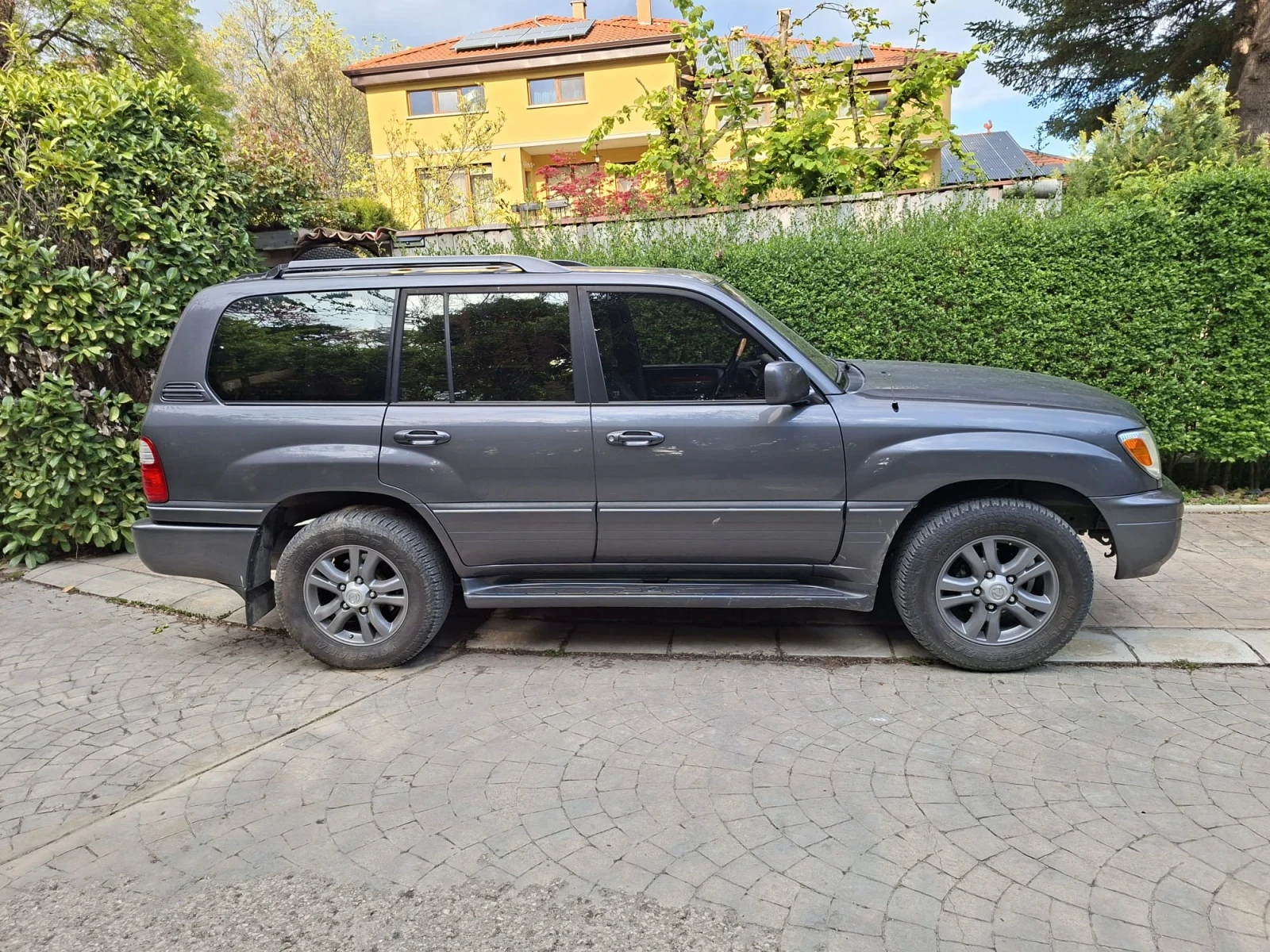 Lexus LX 470, снимка 3 - Автомобили и джипове - 54391276