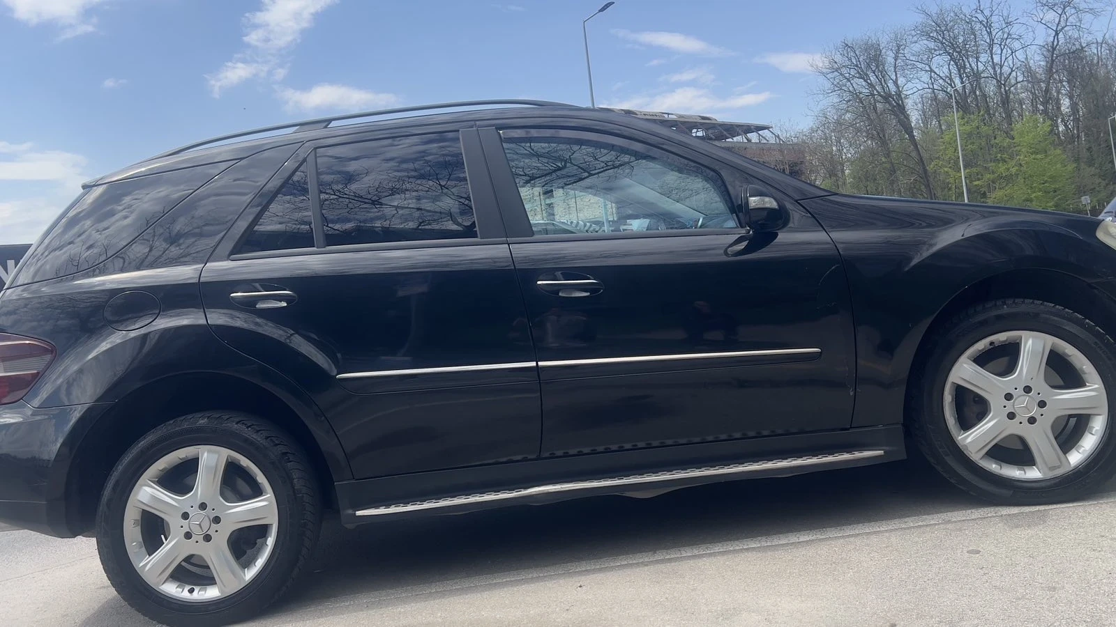 Mercedes-Benz ML 320, снимка 7 - Автомобили и джипове - 54646315