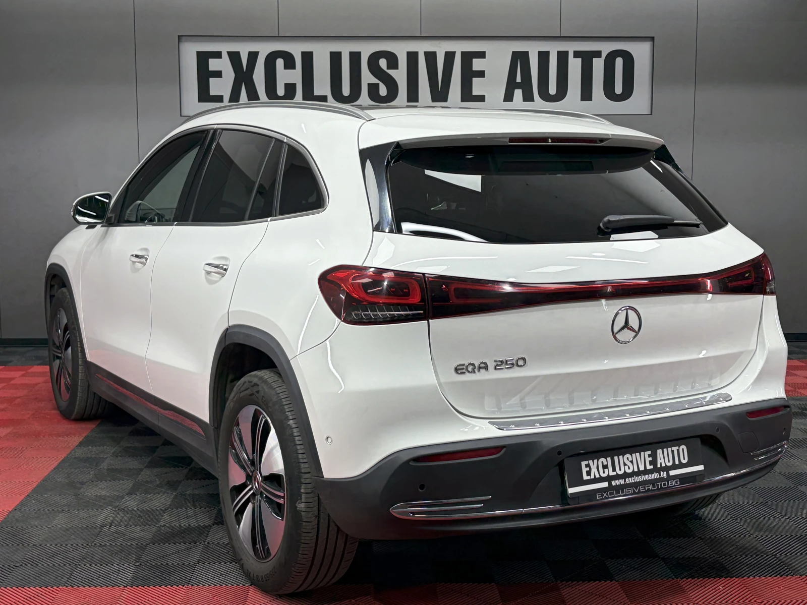 Mercedes-Benz EQA 250+ PROGRESSIVE, снимка 8 - Автомобили и джипове - 54844206