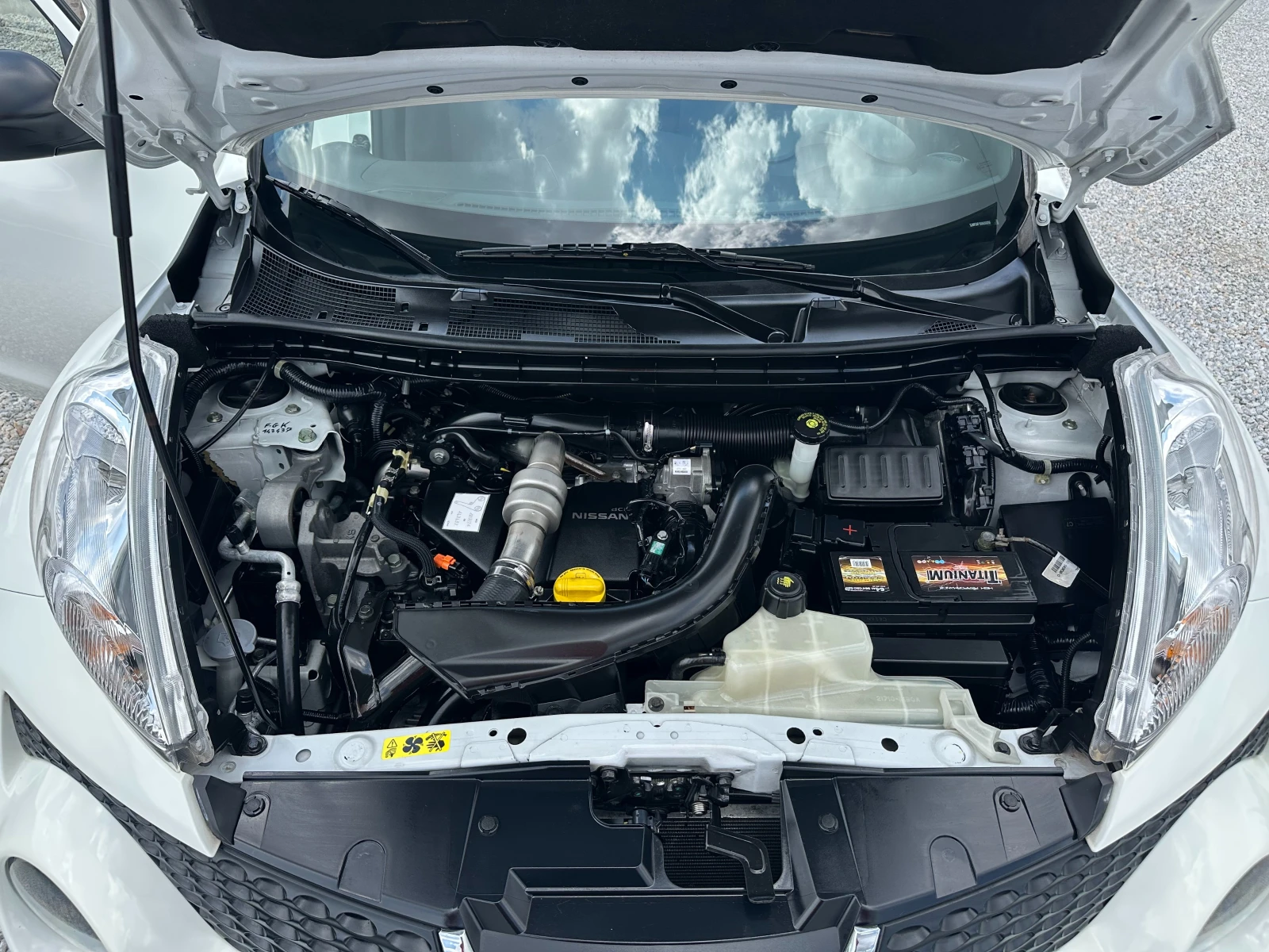 Nissan Juke 1.5DCI* NAVI, снимка 15 - Автомобили и джипове - 55147303