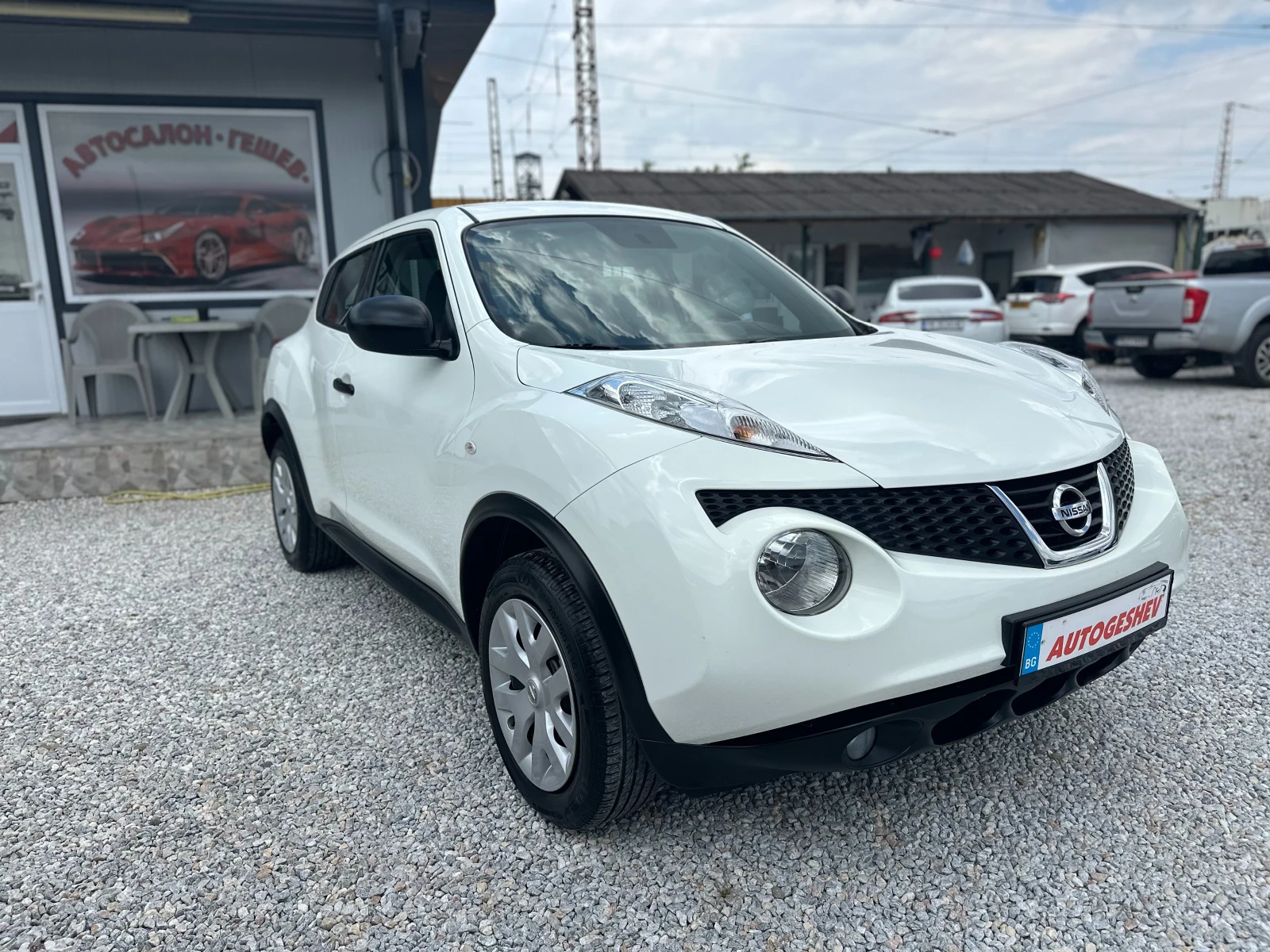Nissan Juke 1.5DCI* NAVI, снимка 7 - Автомобили и джипове - 55147303