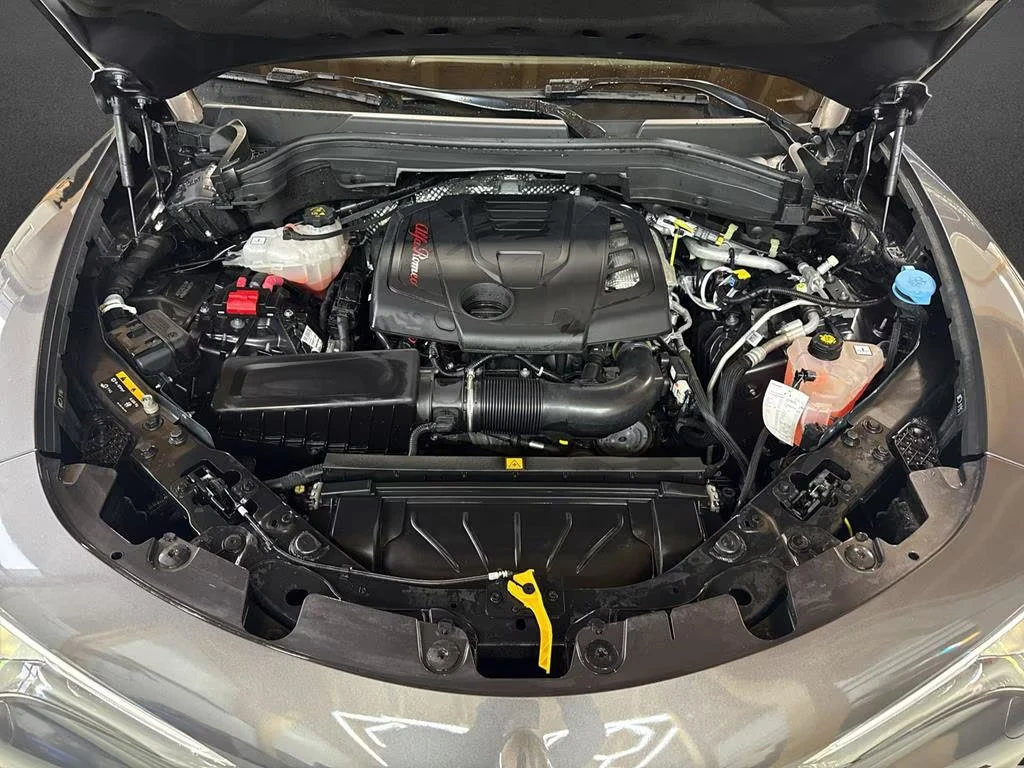 Alfa Romeo Stelvio TI/2.0TURBO/280HP/Q4/CAM/AT8/LED/CAM/NAVI/705z, снимка 3 - Автомобили и джипове - 55523056