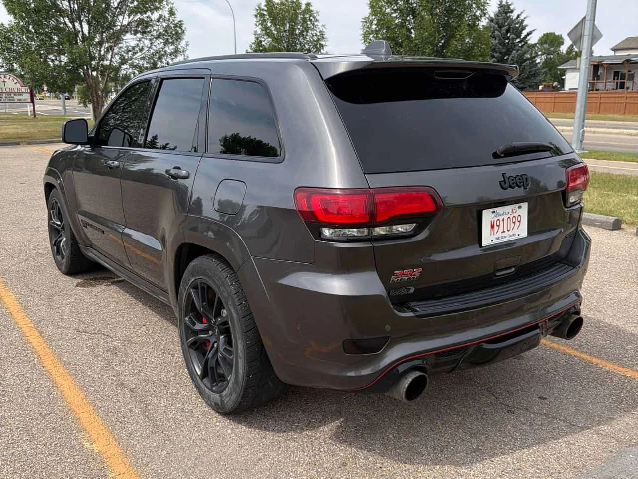 Jeep Grand cherokee SRT | CARFAX | АВТОКРЕДИТ БЕЗ ПЪРВОНАЧАЛНА , снимка 8 - Автомобили и джипове - 55579742
