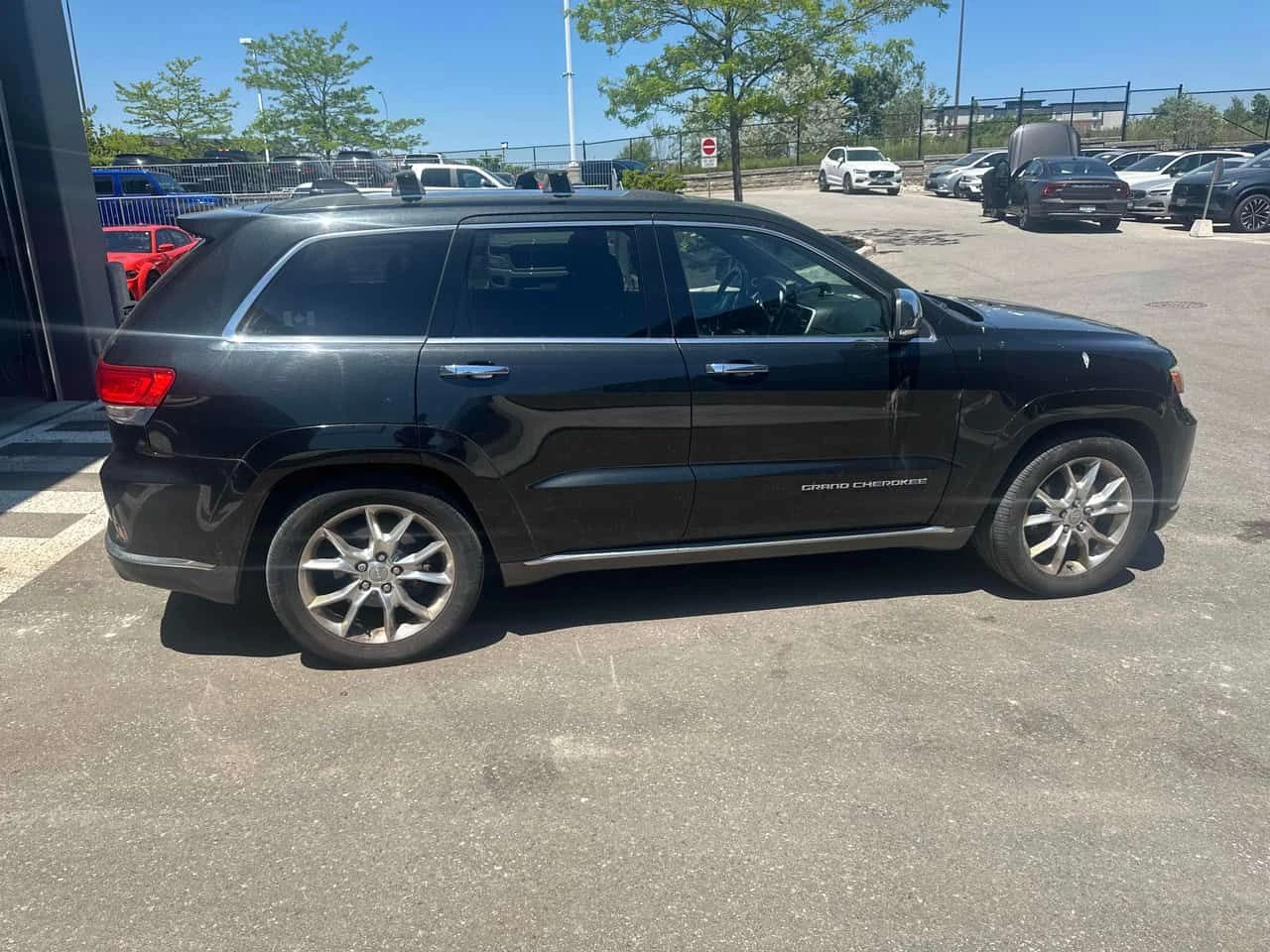 Jeep Grand cherokee Summit  CARFAX, снимка 3 - Автомобили и джипове - 55692009