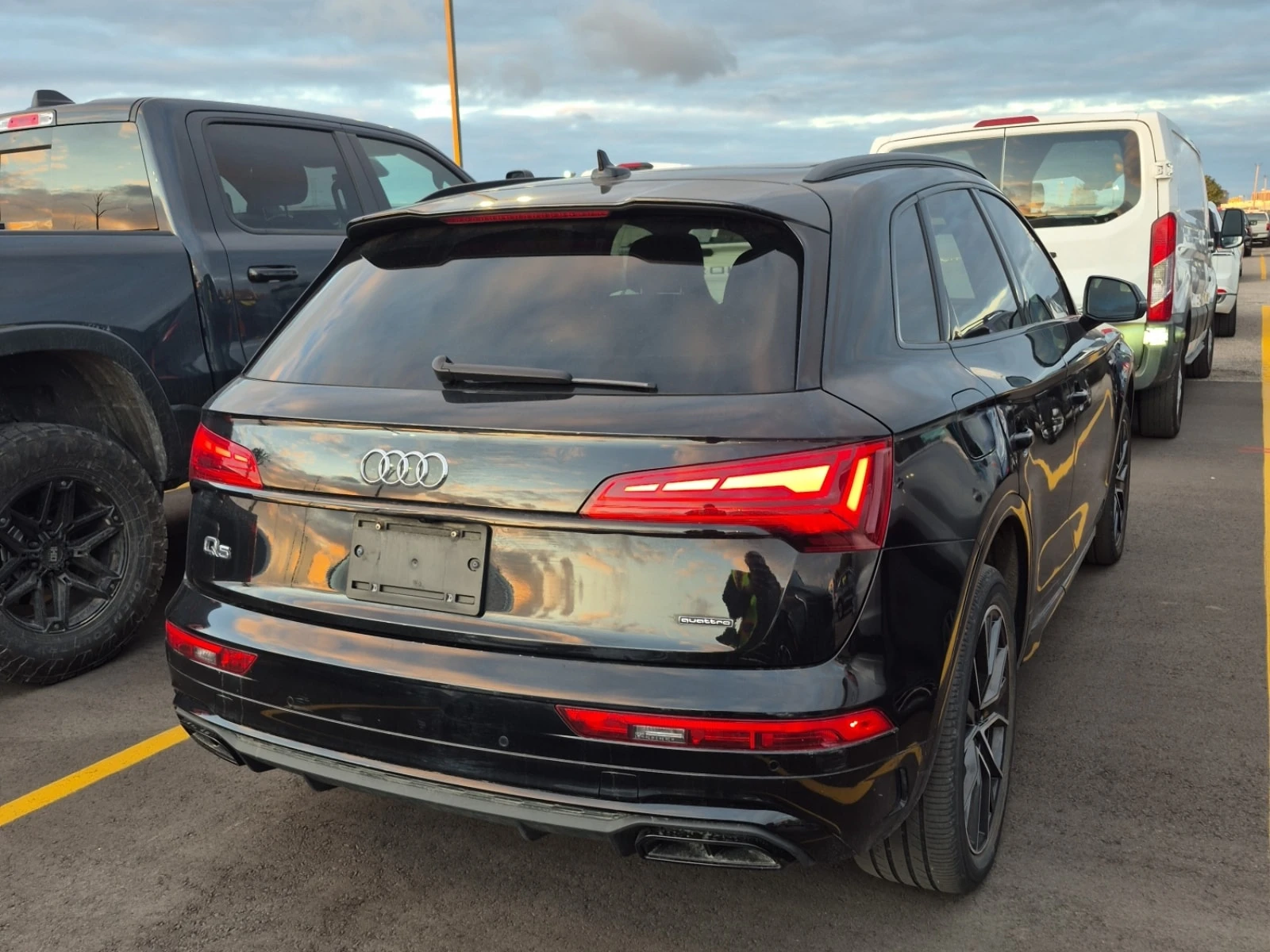 Audi Q5 S LINE/TECHNIK/CARFAX/360/ПОДГРЕВ/ПАНОРАМА/, снимка 3 - Автомобили и джипове - 55802029