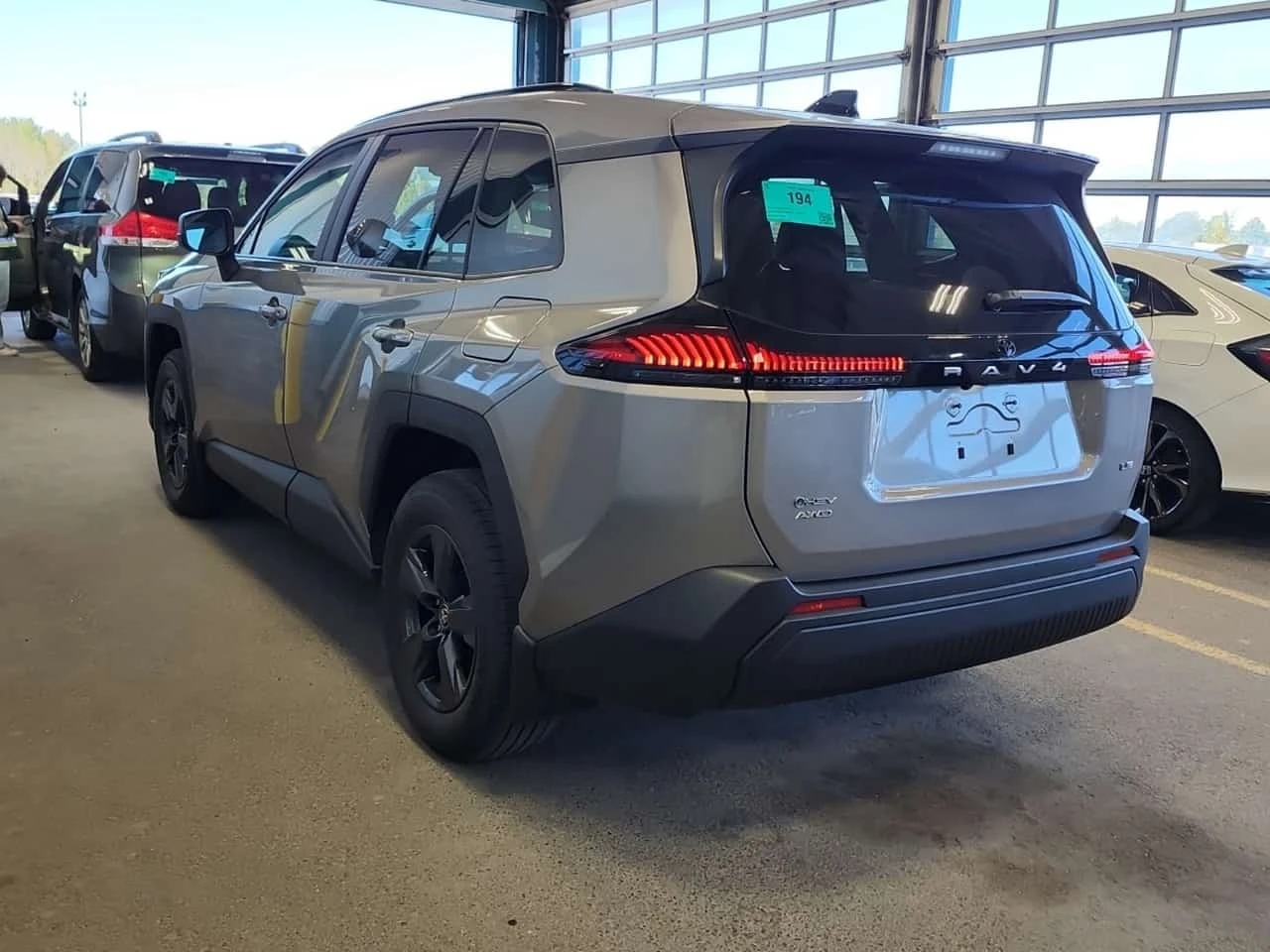 Toyota Rav4  Awd Le * CARFAX * ��� ������������ ������ | Mobile.bg � ����������� 6