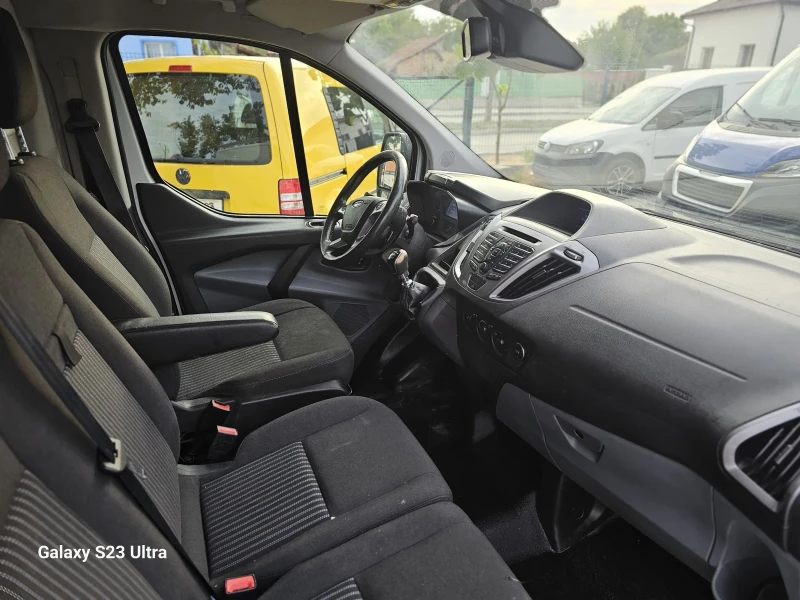 Ford Transit Custom 2.2tdci125ks L2H1 , снимка 9 - Бусове и автобуси - 51671217