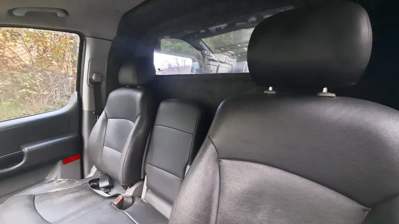 Hyundai H1, снимка 4 - Бусове и автобуси - 52369470