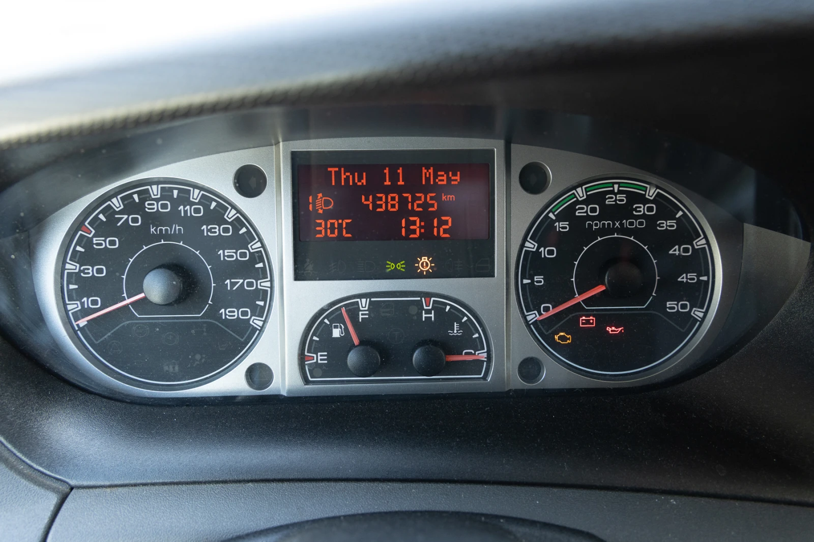 Iveco Daily, снимка 8 - Бусове и автобуси - 54343706