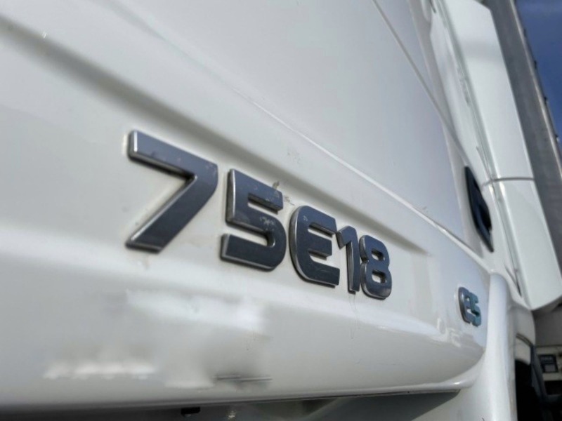 Iveco Eurocargo 75E18, снимка 2 - Камиони - 46388084
