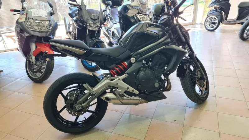 Kawasaki ER 6 N Лизинг! Продаден!, снимка 4 - Мотоциклети и мототехника - 45963059