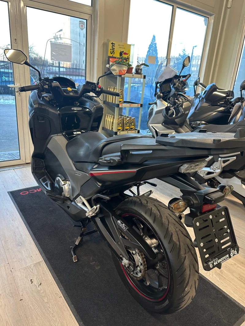 Honda Integra 750S ABS/TC/LED 09.2019г., снимка 5 - Мотоциклети и мототехника - 53077450