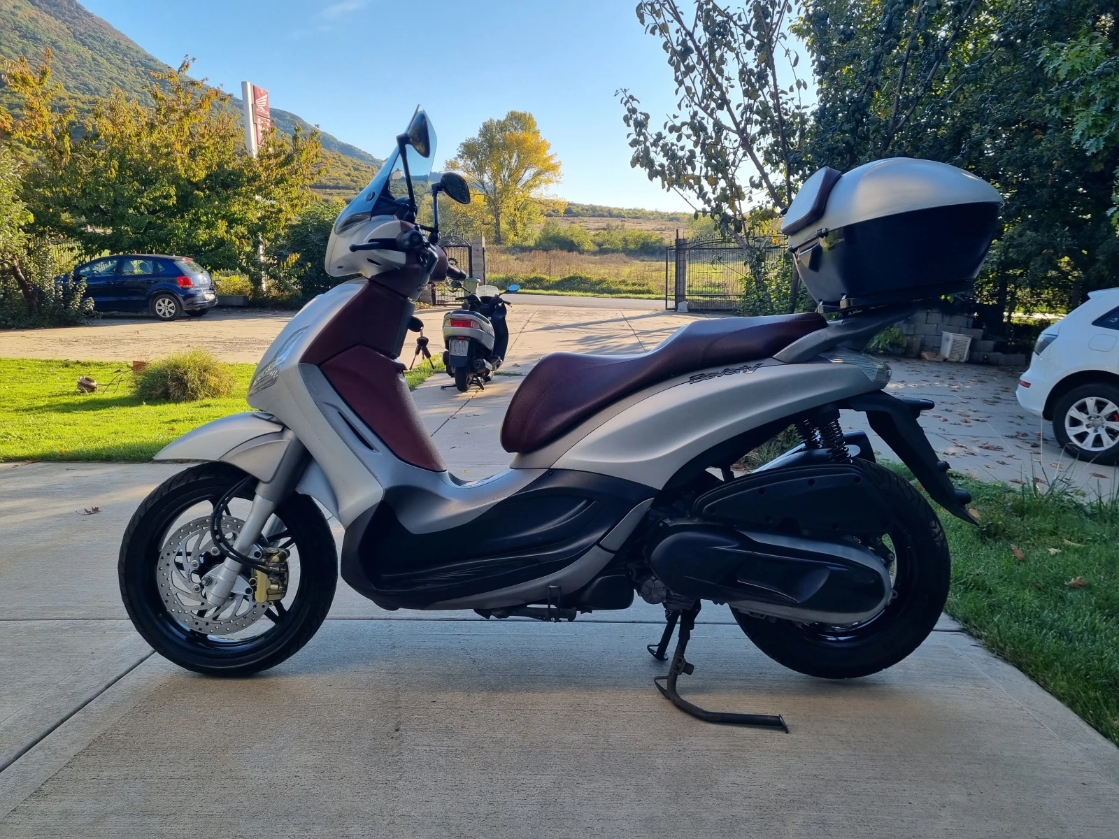 Piaggio Beverly 2015 350 2broq - изображение 4