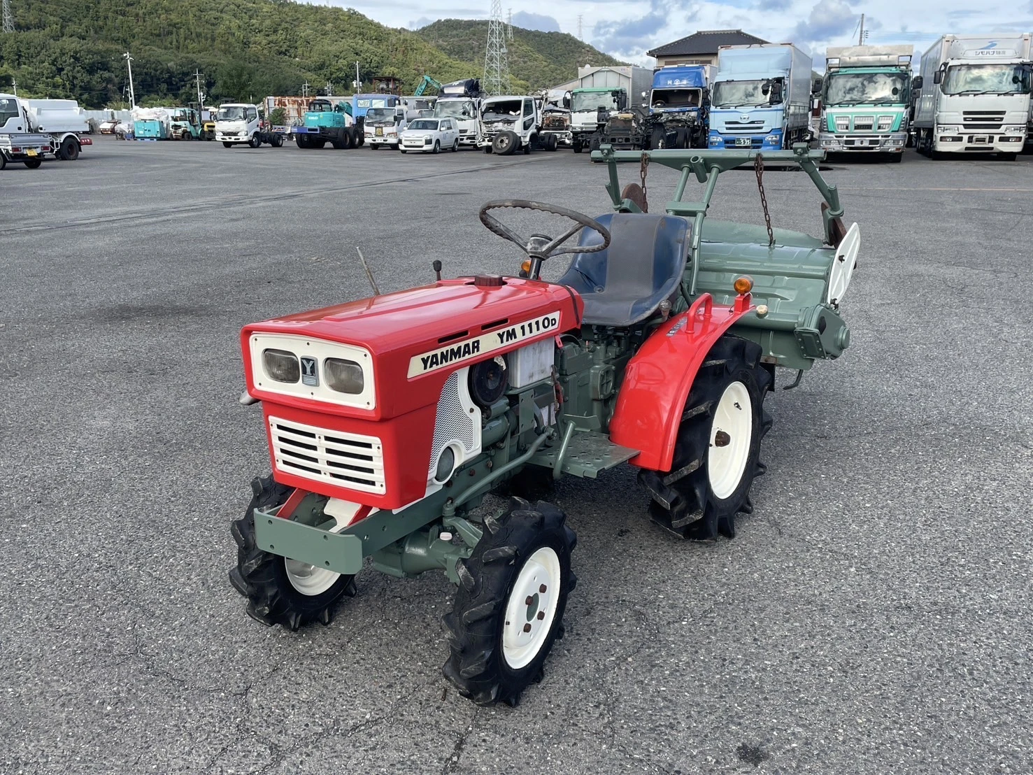 Трактор Yanmar YM1110D, снимка 1